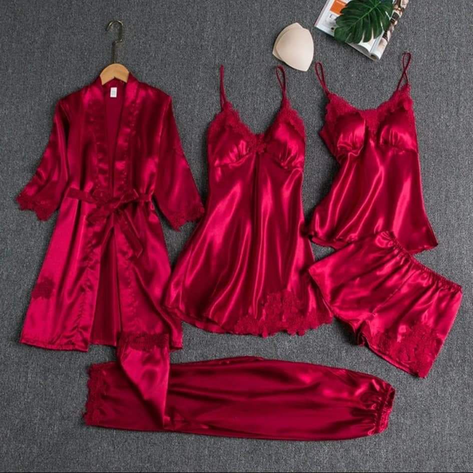 Blushing Lace 5-Piece Satin Sleepwear Set – Bridal-Ready Lingerie Collection